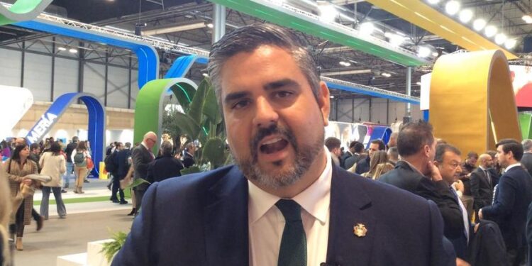 Josele González destaca la oferta turística que Mijas presenta en Fitur 2023