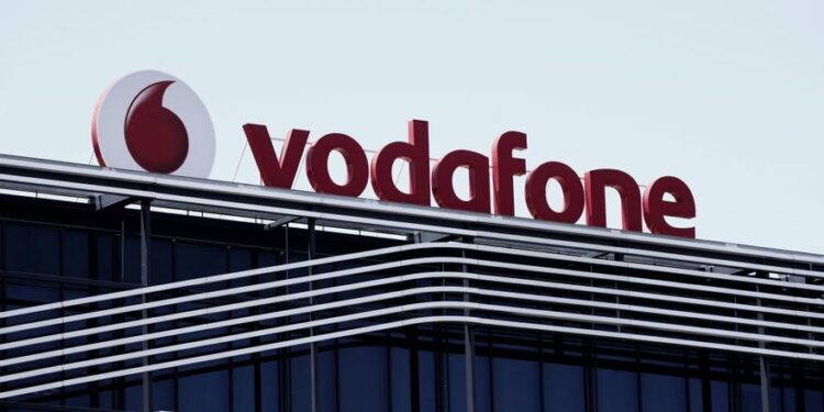 Vodafone España factura 3.949 millones en 2022, un 6,51% menos