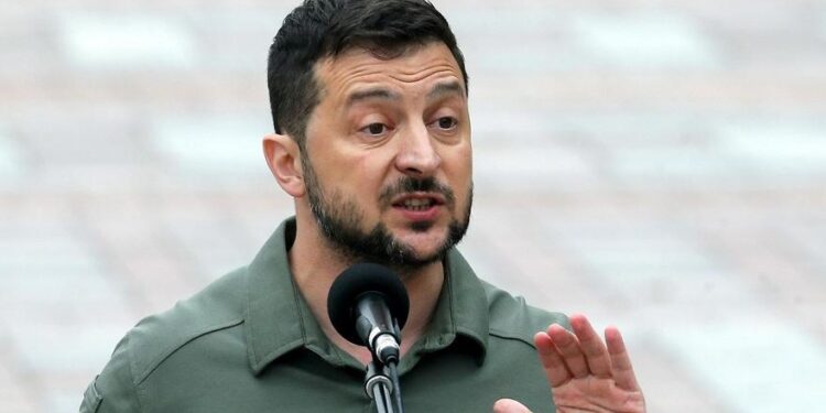 Última hora de la guerra en Ucrania, en directo | El partido de Zelenski confirma la salida del ministro de Defensa