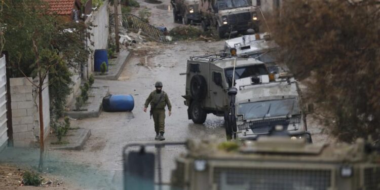 Fuerzas israelíes matan a un menor palestino en Nablús