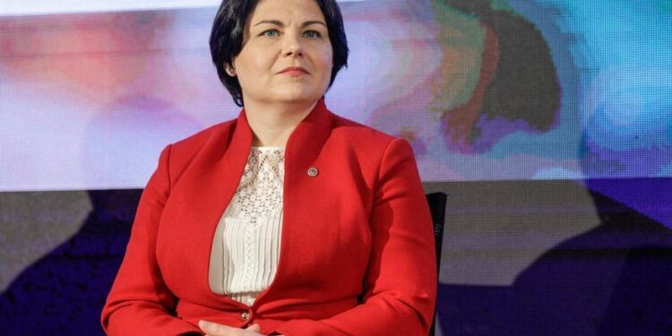 Dimite la primera ministra de Moldavia por el «chantaje energético» y las dificultades provocadas por Rusia