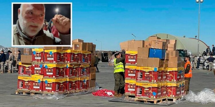 José Andrés monta un «supermercado» en Turquía para dar de comer a los afectados por el terremoto: «Están felices de comer algo caliente»