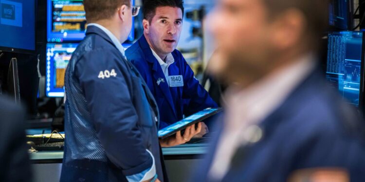 S&P 500 ha cambiado poco, pero se dirige a la peor semana desde diciembre: actualizaciones en vivo