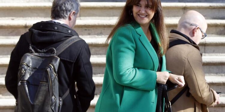 El tribunal permite que Borràs declare al final del juicio