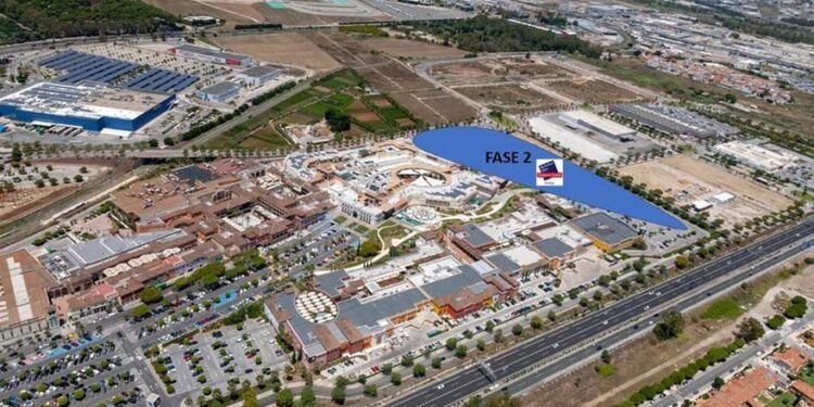El centro McArthurGlen de Málaga proyecta una ampliación con la que casi duplicará superficie y número de tiendas