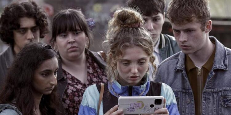Netflix estrena hoy ‘Red Rose’, la primera serie internacional del malagueño Ramón Salazar