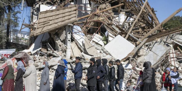 Turquía registra más de 3.900 réplicas tras el terremoto de 7,8 de magnitud