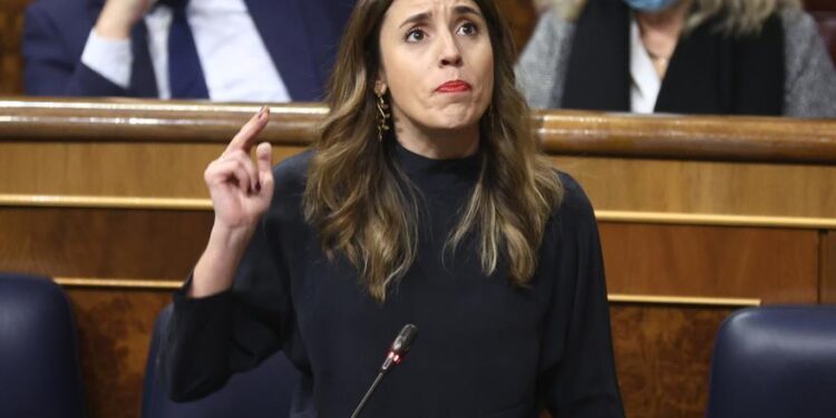 Montero, sobre reforma del ‘solo sí es sí’: «He cedido por encima de mis posibilidades»